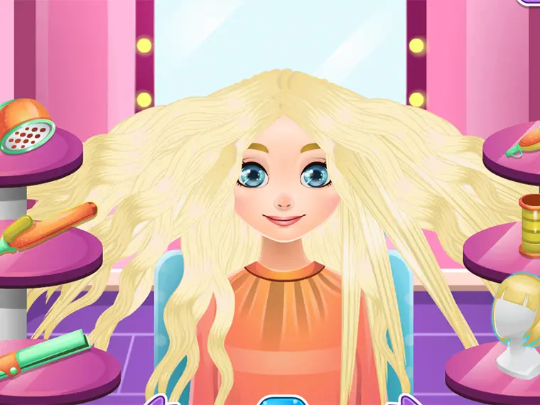 Blonde Sofia: Haircut